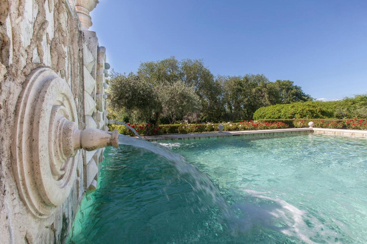 Sovana Hotel & Resort Bagian luar foto