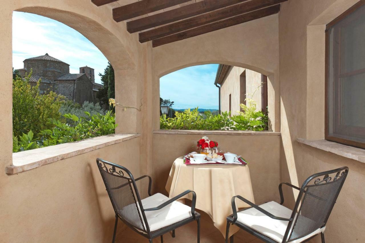 Sovana Hotel & Resort Bagian luar foto