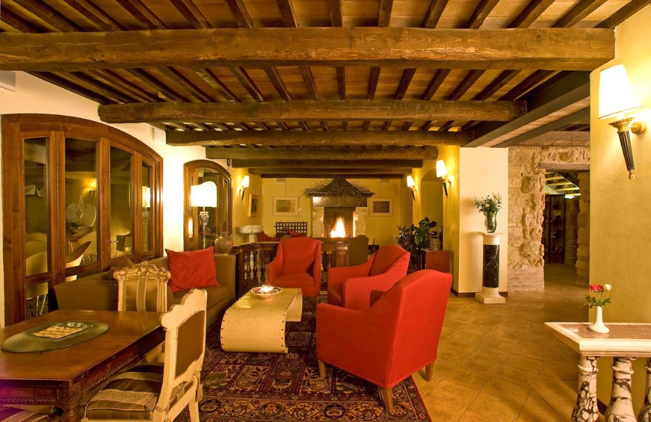 Sovana Hotel & Resort Bagian luar foto
