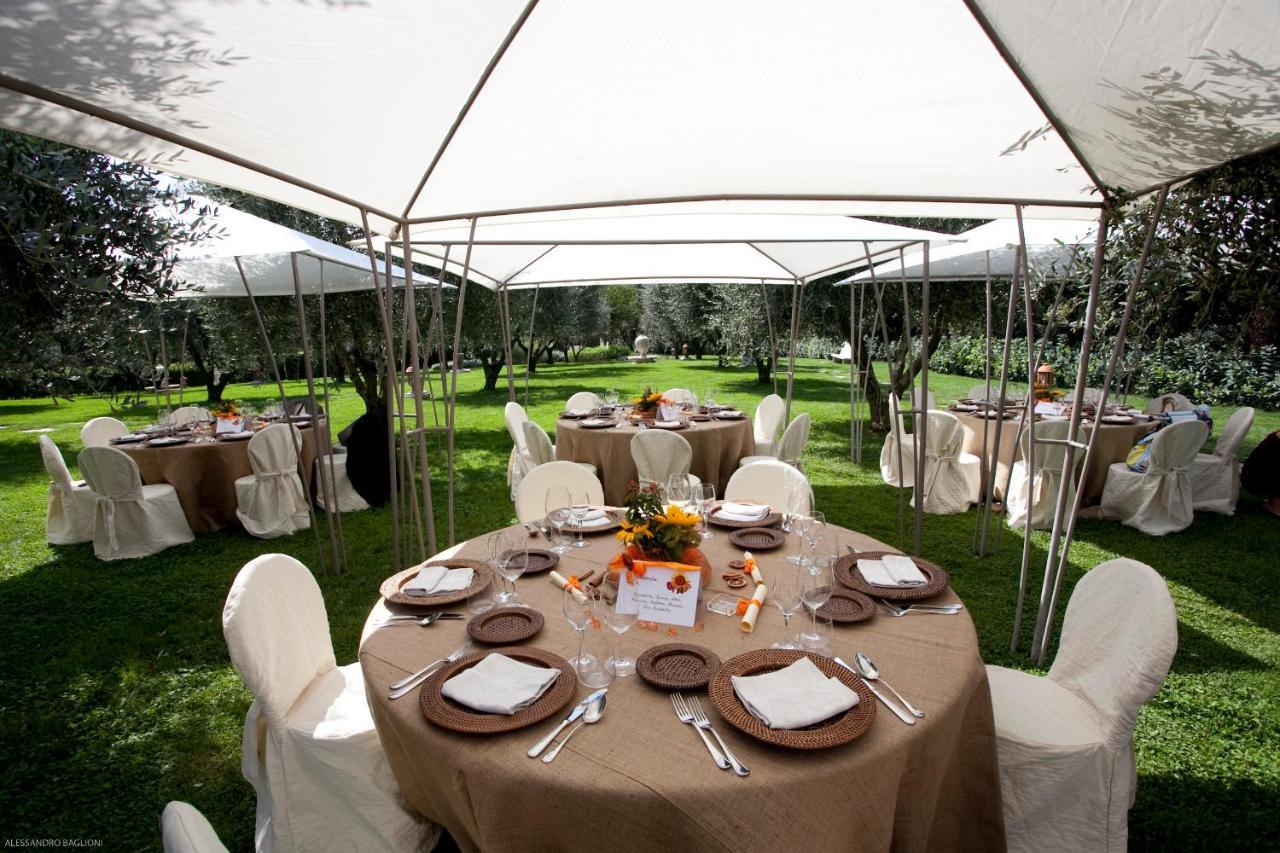 Sovana Hotel & Resort Bagian luar foto